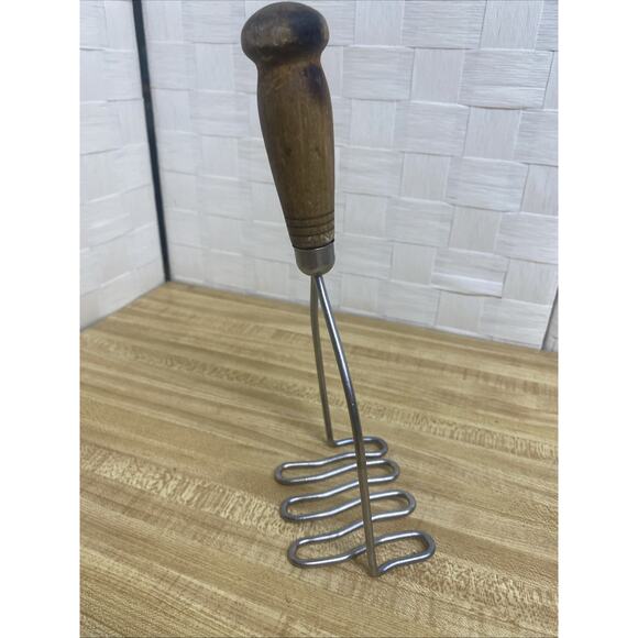 Vintage Wood Handle Stainless Steel Primitive Potato Masher Kitchen Utensil 9.5” - Picture 2 of 7